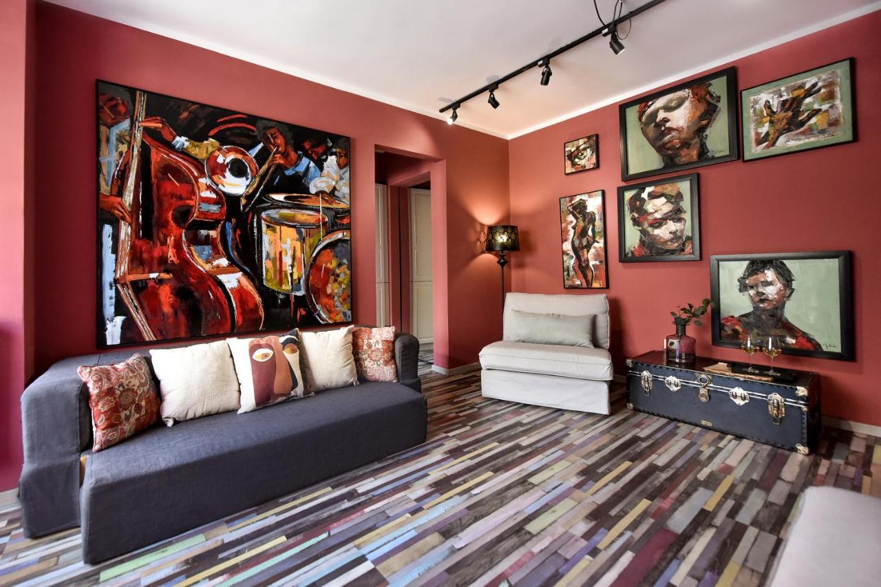 Captivating Old Town Apartment Bucharest Exterior photo