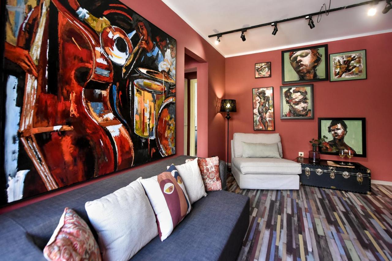 Captivating Old Town Apartment Bucharest Exterior photo
